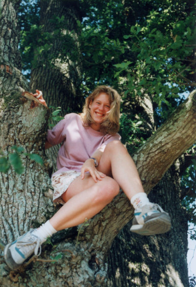 Hev in a tree 1996
