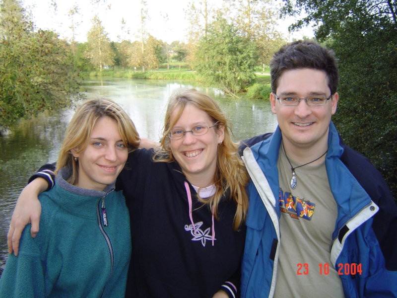 Claire, Heather and Steve in Rennes, 2004