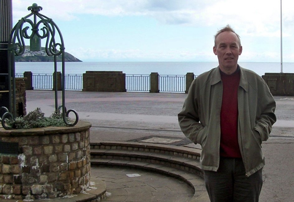Ian and fountain