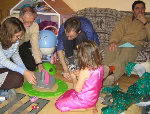 Beers and Pigrams attempt to assemble the Teletubbies house
